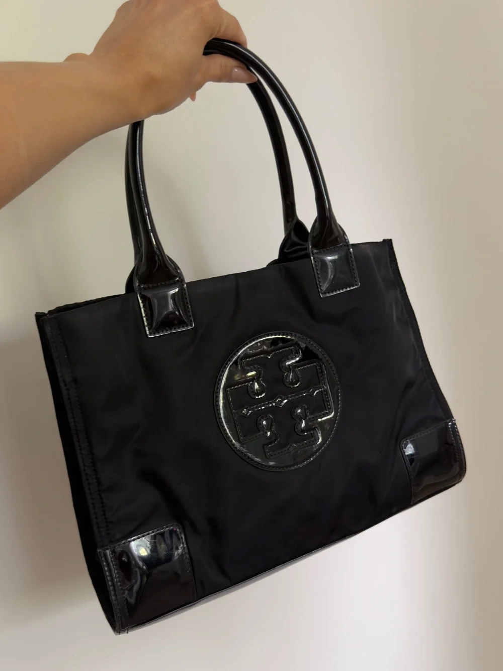 Tory Burch handles leather double